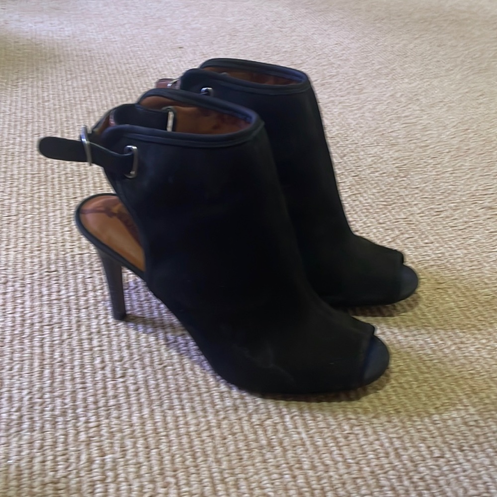 Lucky Brand Suede Booties sz 6.5